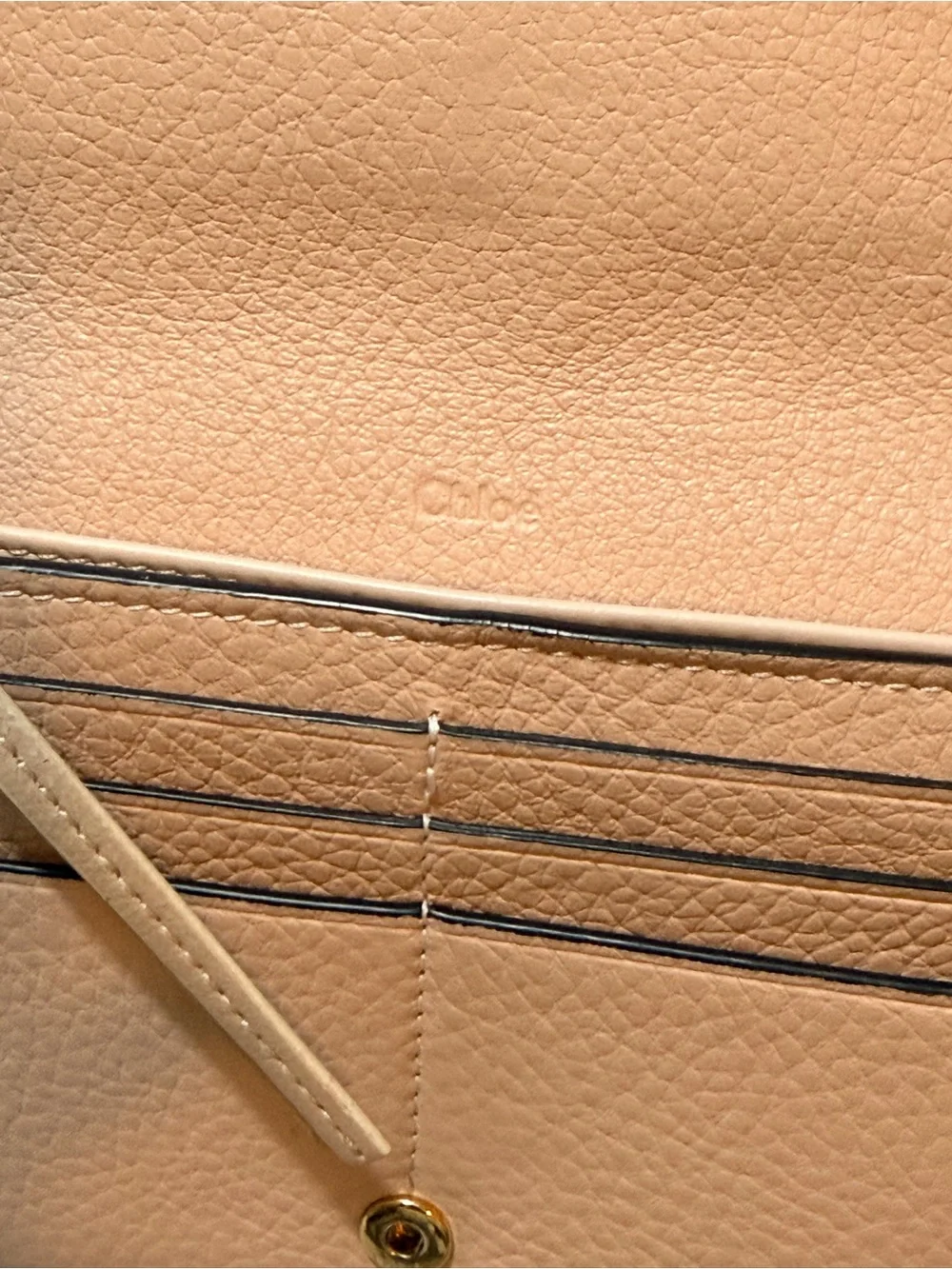 Chloé Bifold Long Wallet in Beige